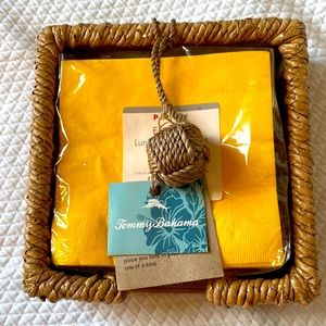 Tommy Bahama napkin holder